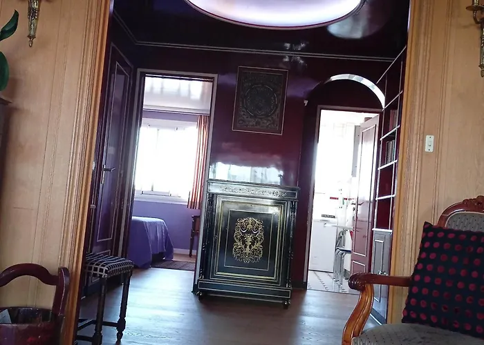 Chez Veronique Париж