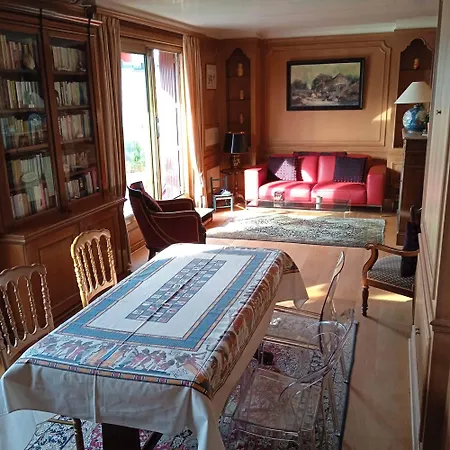 Chez Veronique Apartment